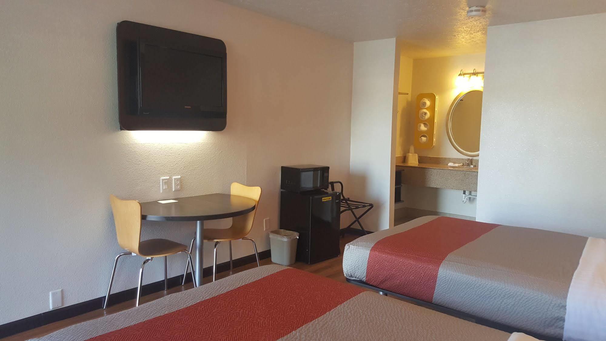 Motel 6-Columbus, Oh - Osu Exterior foto