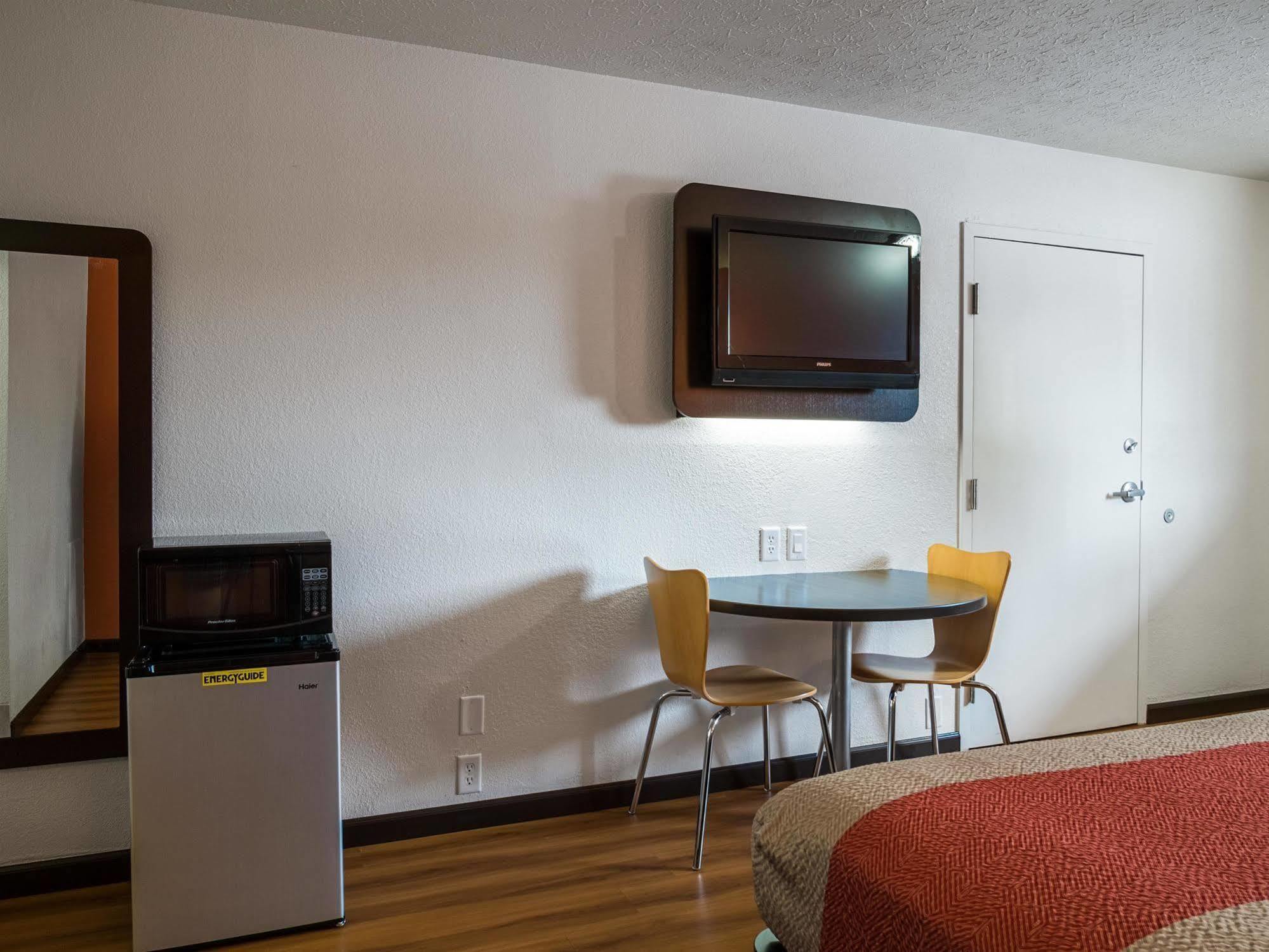 Motel 6-Columbus, Oh - Osu Exterior foto